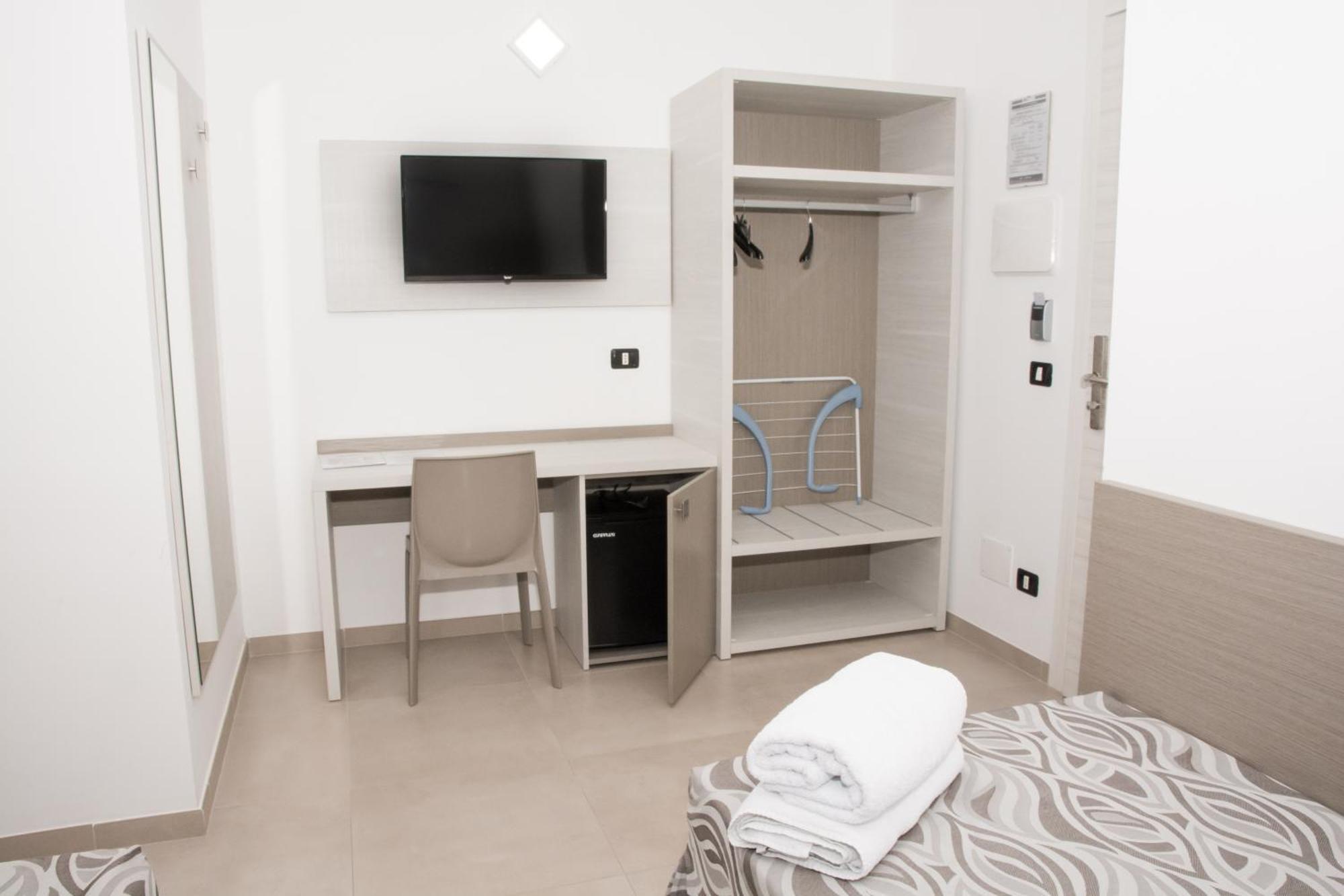 Hotel La Caravella Vieste Chambre photo